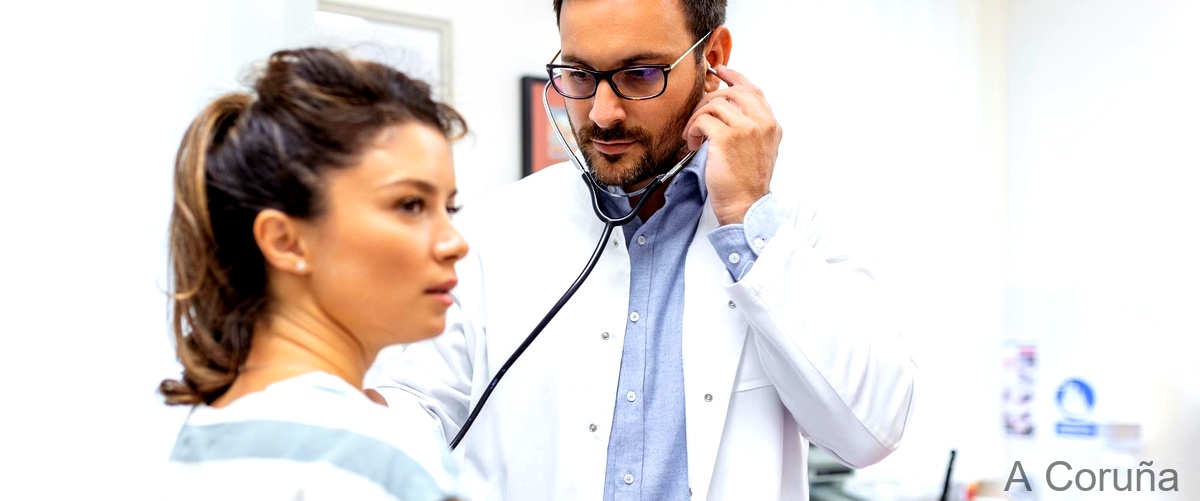 ¿Qué hace un otorrinolaringólogo en la primera visita de un paciente?
